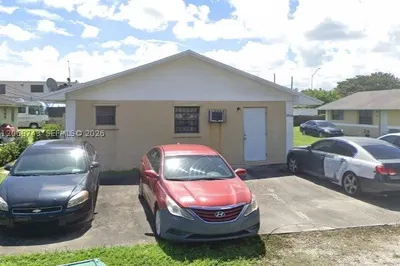2416 NW 79th Ter #2418 1