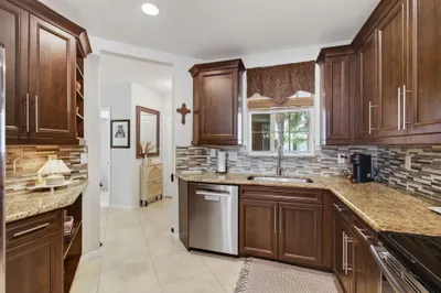 4353 Colony View Drive 1