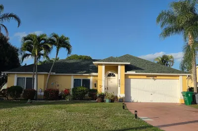 2398 SE Charleston Drive 1