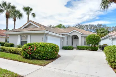 204 S Hampton Drive 1