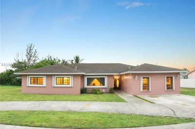 15675 NW 39th Place 1