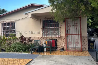 1521 W 7th Ave 1