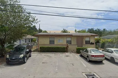 831 NW 17th Terrace #1-4 1