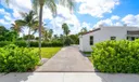 905 SE 3rd Avenue Photo