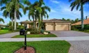 7536 SE Laque Circle Photo