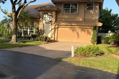 3400 Sands Harbor Trce 1