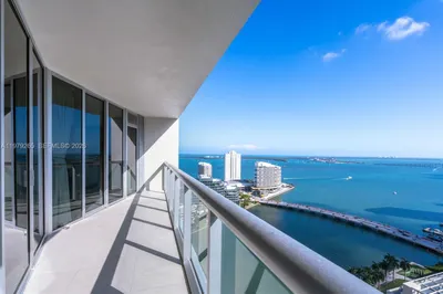 495 Brickell Ave #2909 1