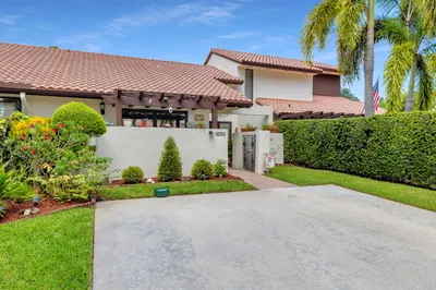 6727 Tiburon Circle 1
