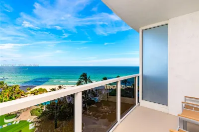 18001 Collins Ave #1506 1