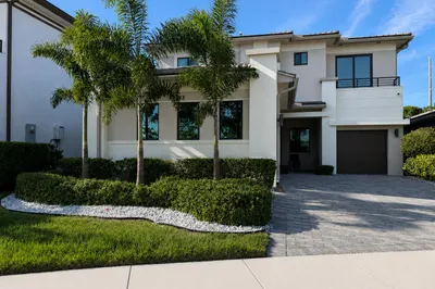 10555 Waves Way 1