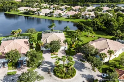 9293 SE Hawks Nest Court 1