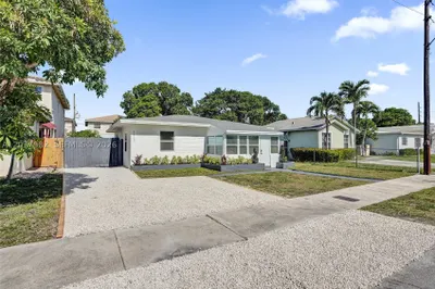 1115 NW 1st Ave 1