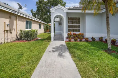 9354 Arborwood Cir #9354 1