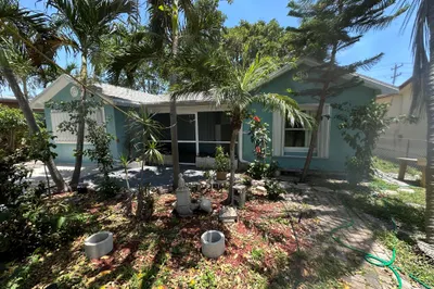 326 N B Street 1