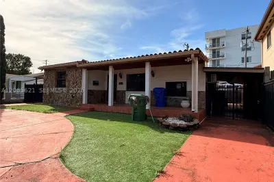 2424 SW 21st Ter 0 1
