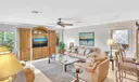 449 Isle Of Palms Dr Photo
