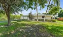 9 Windsor Road E Photo