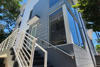 2017 building