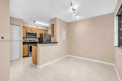 2880 N Oakland Forest Dr #110 1