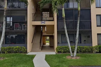 806 Sky Pine Way #D2 1