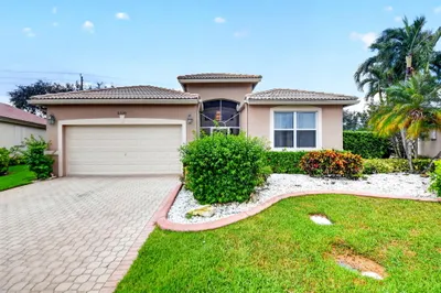 6330 Westchester Club Drive N 1