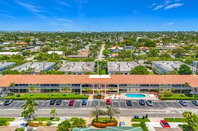2121 NE 68th Street #109 1