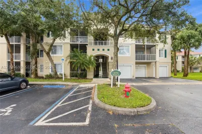 11715 W Atlantic Blvd #1807 1