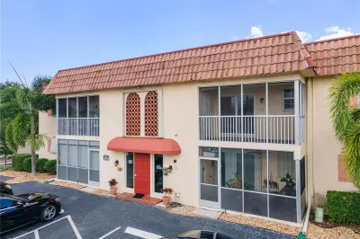 101 E Mcnab Road #309 1