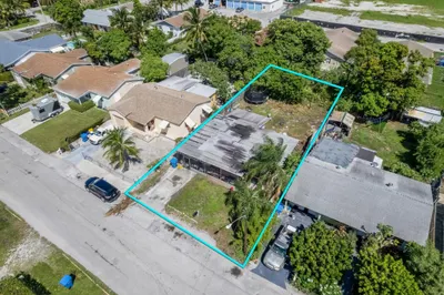 323 Anderson Road 1