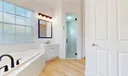 2420 SW Carriage Place Photo