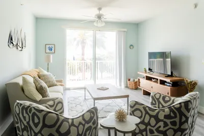 The Moorings 802 W. Windward Way 0308202