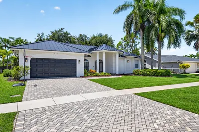 2676 Yarmouth Drive 1