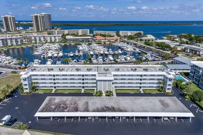 907 Marina Drive #402 1