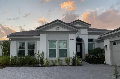 4685 Estates Circle 1