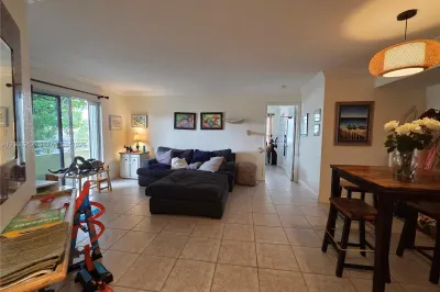 10795 SW 108th Ave #201 1