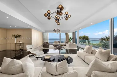 9349 Collins Ave #406 1
