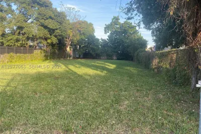209 NW 17th Pl 1