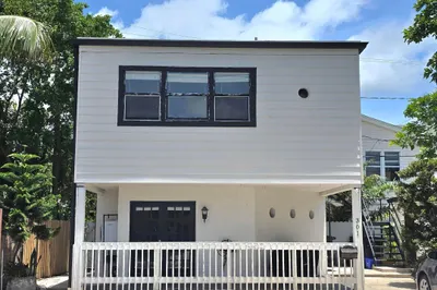 3709 S Olive Avenue #301 Central Dr 1