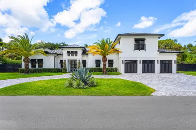 5701 Old Orange Road 1