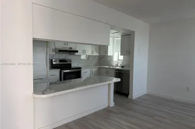 20200 W Country Club Dr #PH08 1