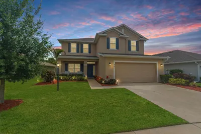861 NE Whistling Duck Way 1