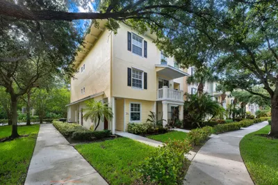 245 Murcia Drive #201 1