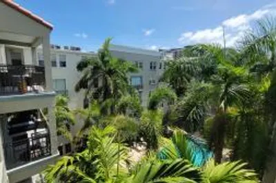 533 NE 3rd Avenue #415 1