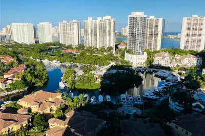 1000 Island Blvd #2308 1