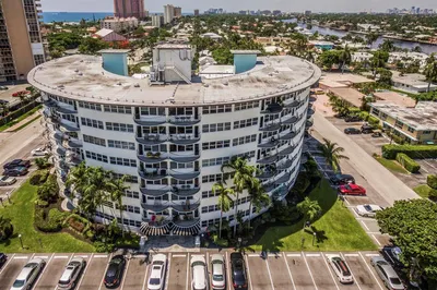 3250 NE 28th Street #611 1