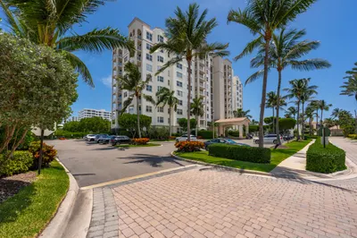 3594 S Ocean Boulevard #604 1