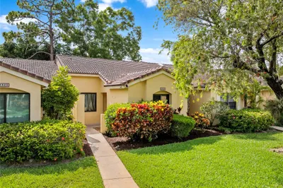 6825 Bridlewood Court 1
