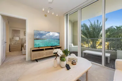 480 Hibiscus Street #207 1