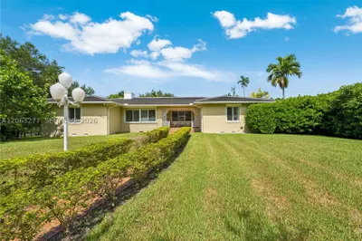 2514 E Granada Blvd #n/a 1
