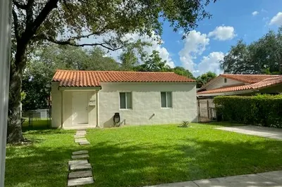437 Lark Avenue 1